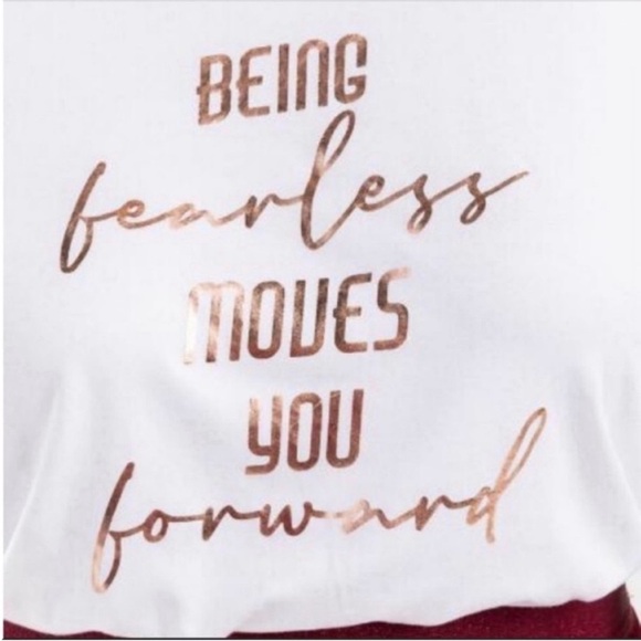 Francesca's White and Gold Foil Graphic Shirt Size 1X. - Picture 3 of 9